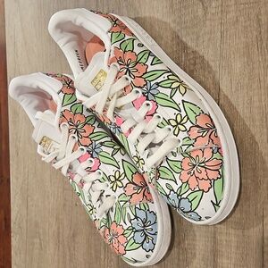 adidas Women's Stan Smith All-Over Floral Print size 7.5